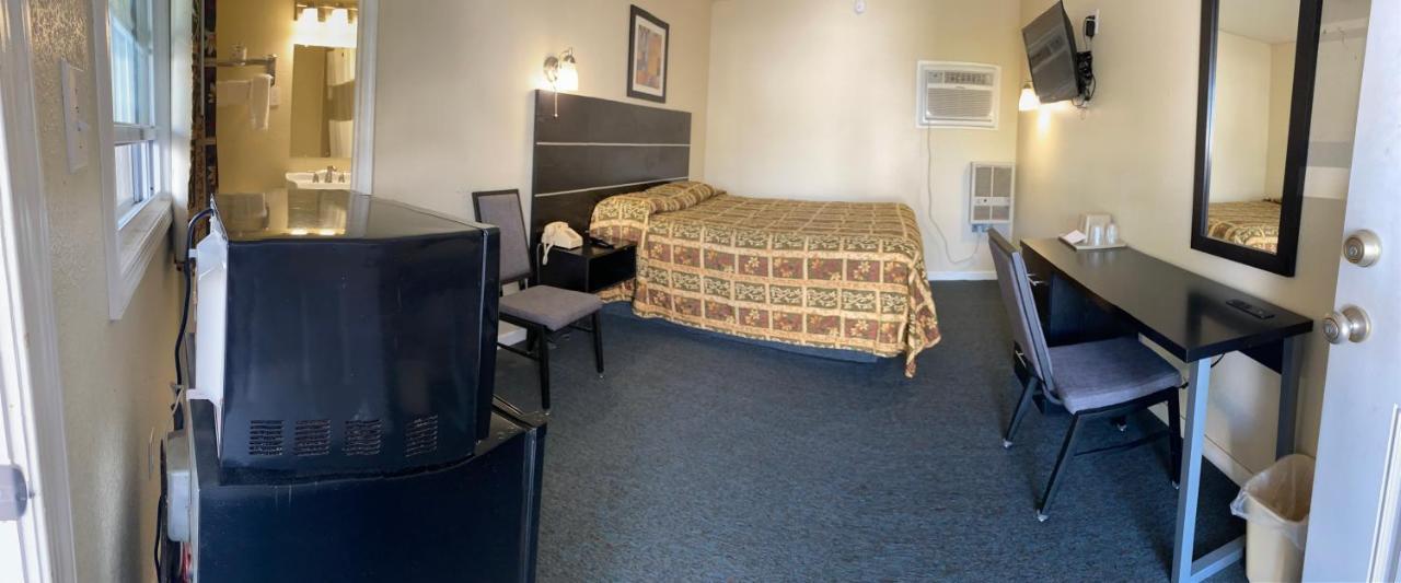 Penn Amish Motel Denver Exterior photo